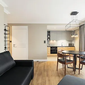 Victoria By Grand Apartament